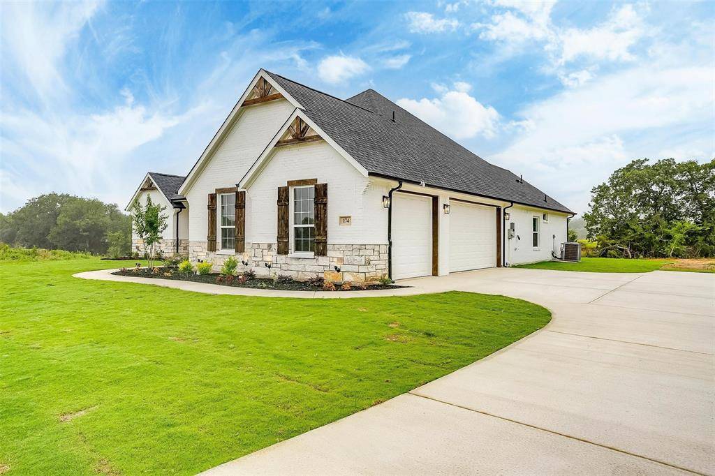 Azle, TX 76020,174 Briar Patch Road