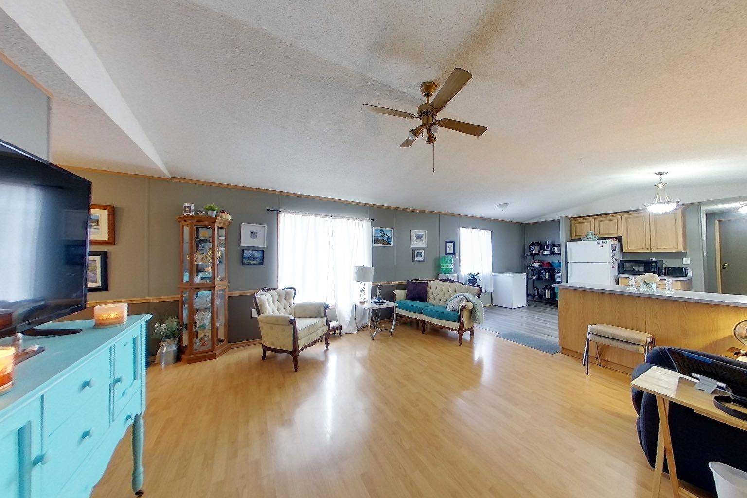 Slave Lake, AB T0G2A4,812 6 AVE SW #120