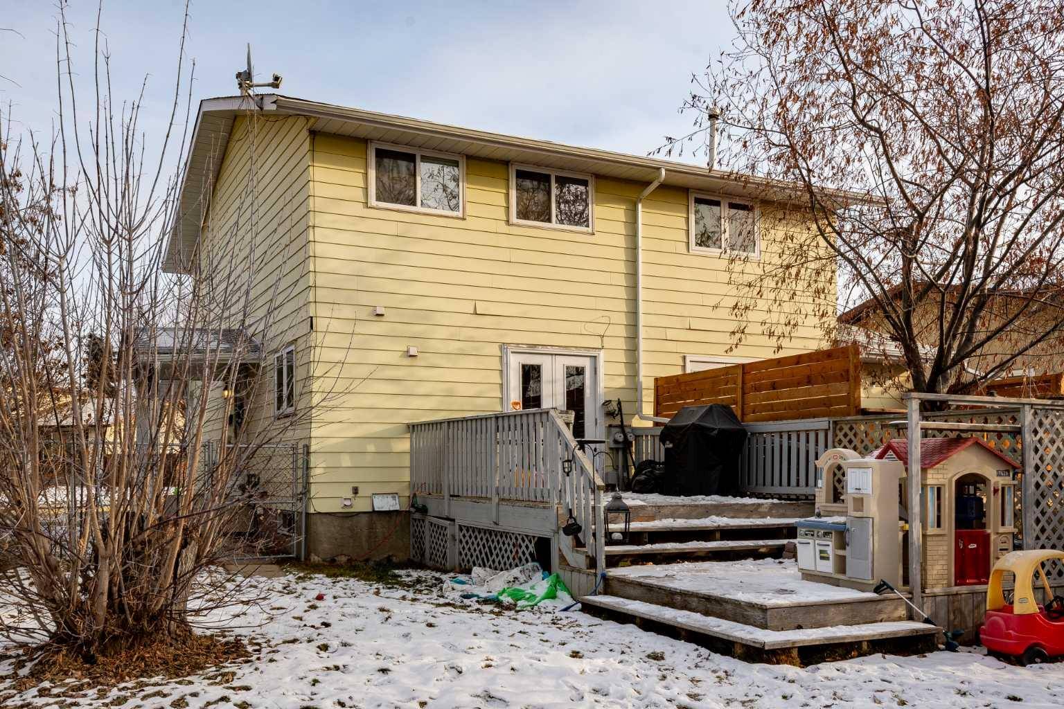 Red Deer, AB T4P 2W7,28 Campbell AVE