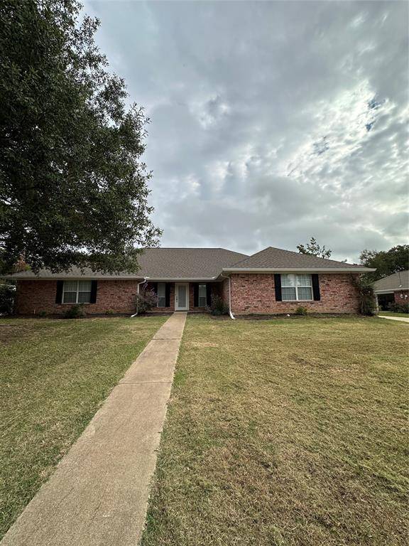 Groesbeck, TX 76642,1303 Glenn Alan