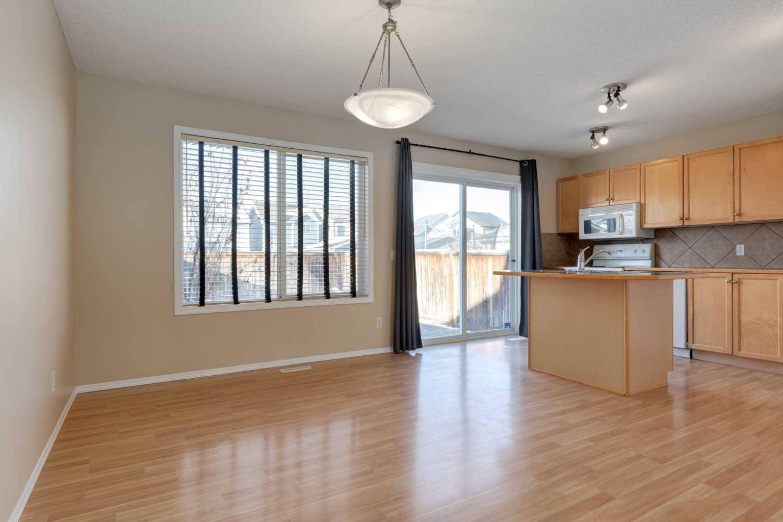 Calgary, AB T2Z 3Z6,154 Prestwick Rise SE