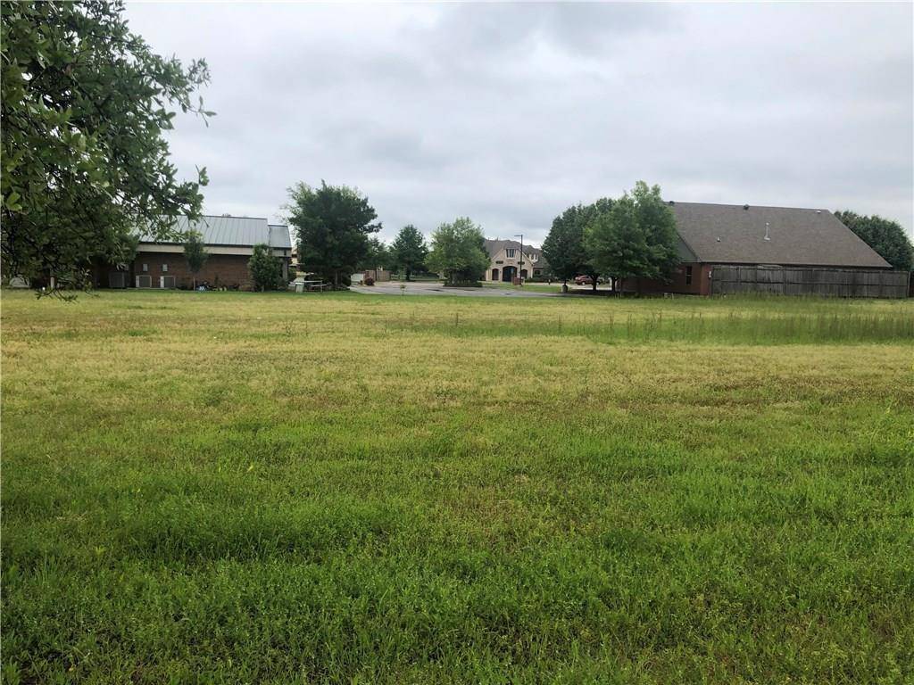 Norman, OK 73069,809 NW 26th Avenue