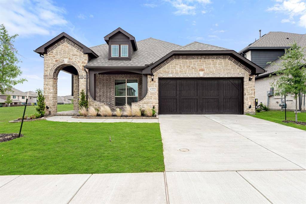 Forney, TX 75126,1222 Glasbury Glen Way