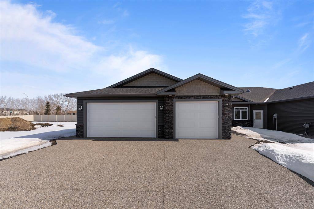 Camrose, AB T4V 5K9,3327 50A Street Close