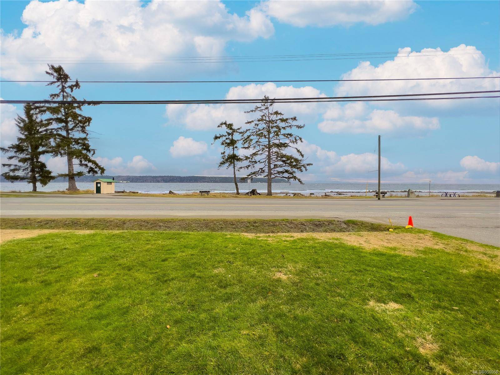 Campbell River, BC V9W 1A6,622 Island Hwy S #202