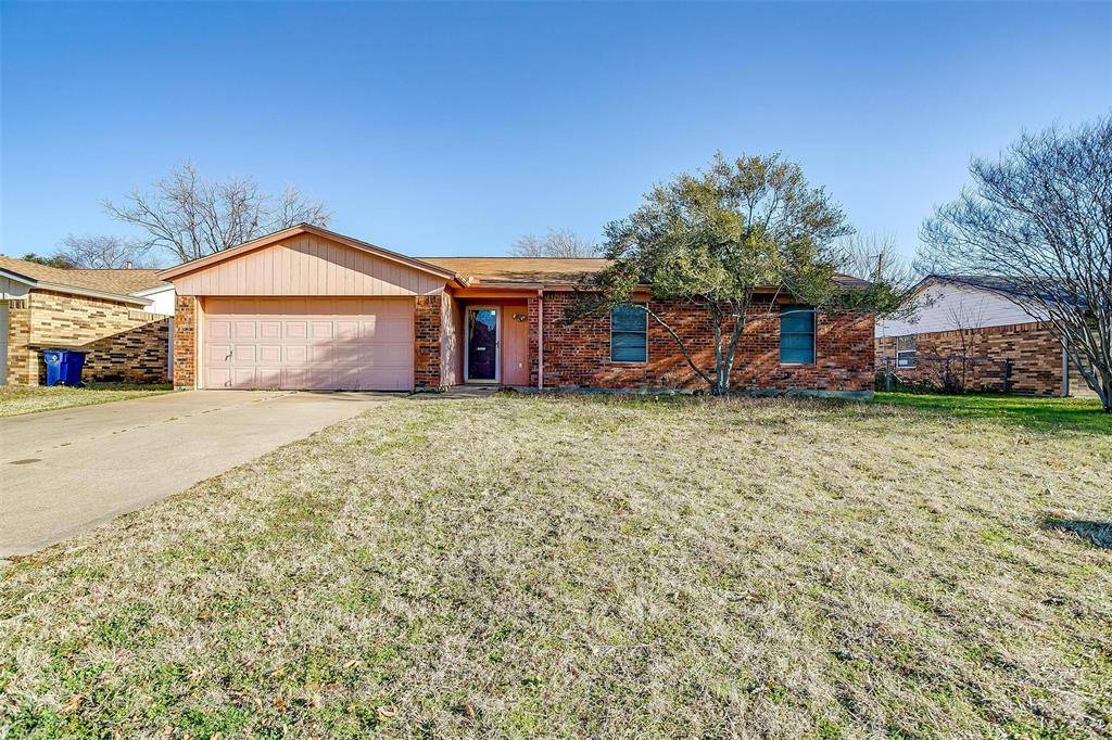 Burleson, TX 76028,422 Parkview Drive