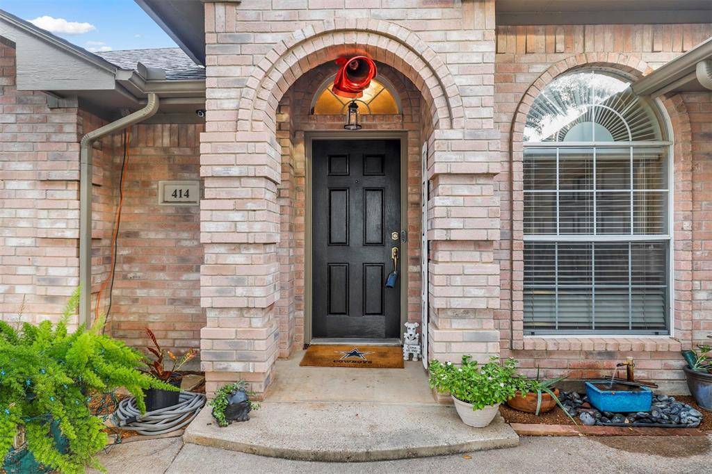 Kennedale, TX 76060,414 Glenbrook Drive