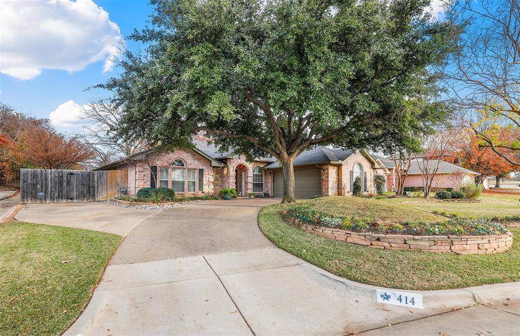 Kennedale, TX 76060,414 Glenbrook Drive