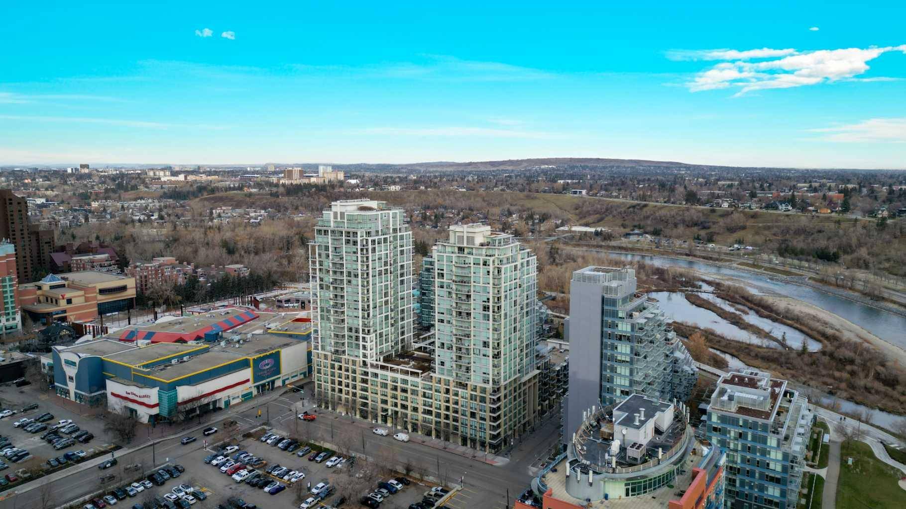 Calgary, AB T2P 0X2,222 Riverfront AVE SW #353