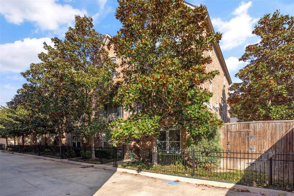 Dallas, TX 75219,3704 Wycliff Avenue #1