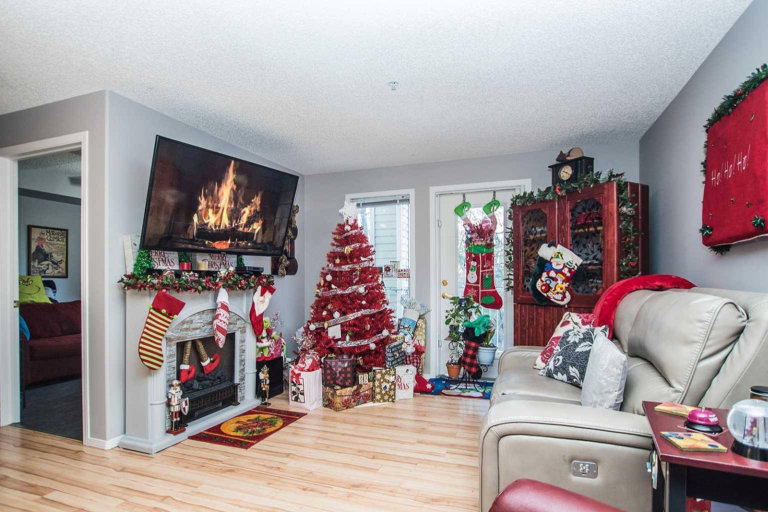 Red Deer, AB T4P 3Y3,56 Carroll CRES #228