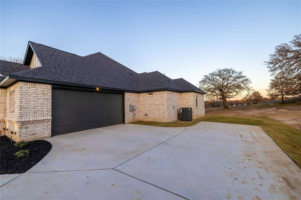 Springtown, TX 76082,8013 Ranchview Place