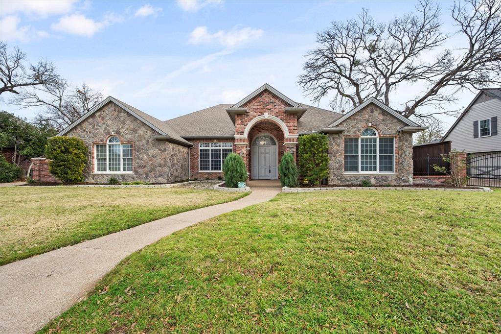 Fort Worth, TX 76116,4208 Riverhollow Drive