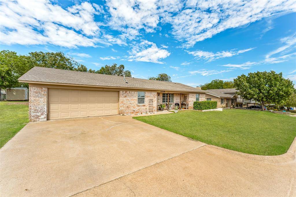 Granbury, TX 76048,1106 Gifford Drive