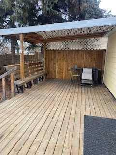 Beaverlodge, AB T0H0C0,1107 5th AVE