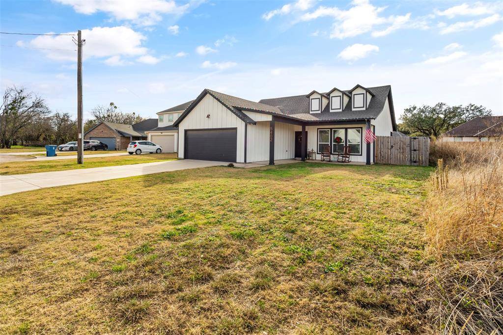 Granbury, TX 76048,5402 Ashworth Court