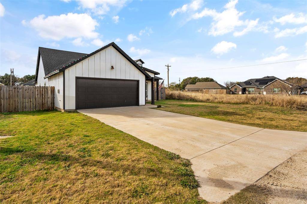 Granbury, TX 76048,5402 Ashworth Court