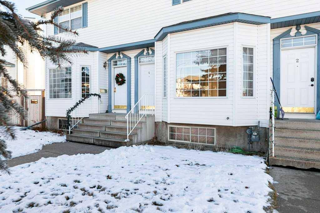 Red Deer, AB T4P 3R8,4 Chism Close