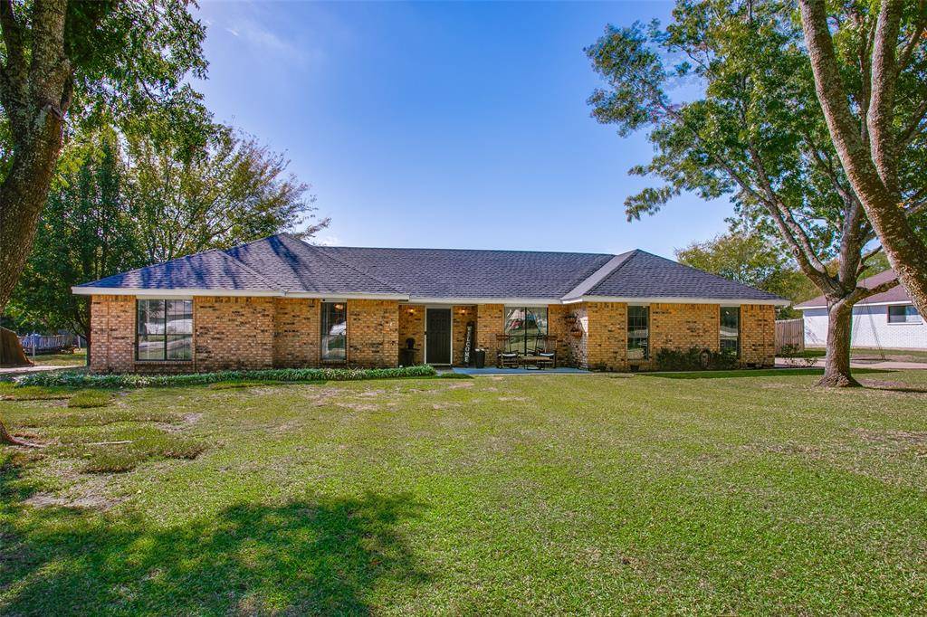 Ovilla, TX 75154,606 Meadow Lark Drive