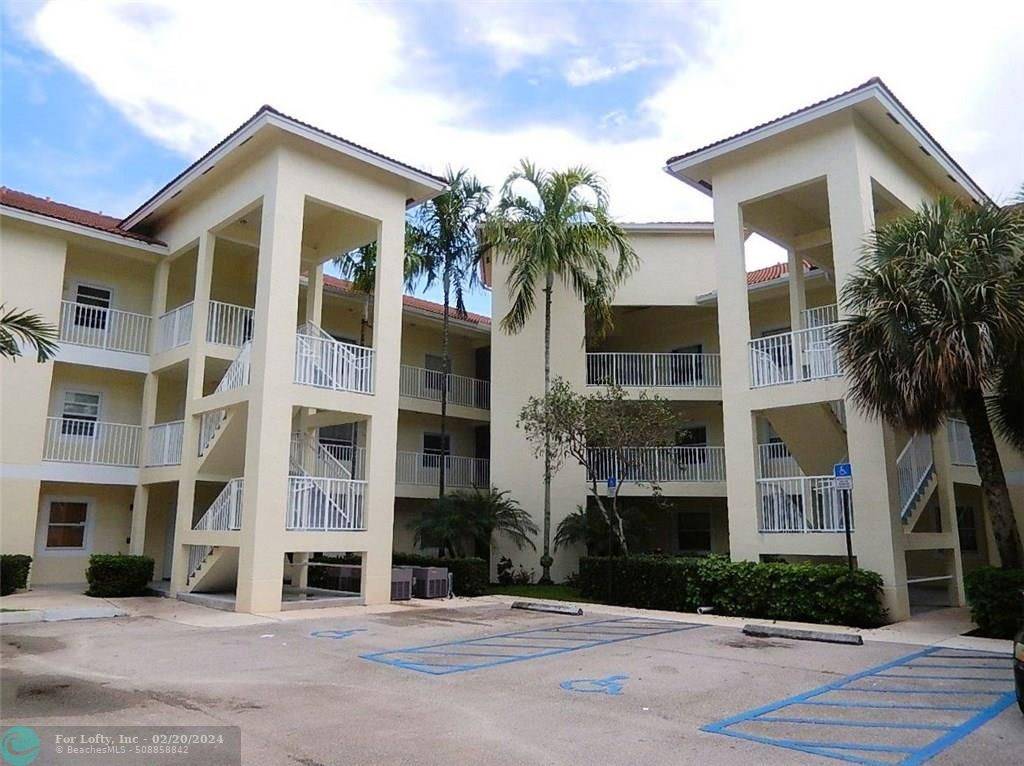 Coral Springs, FL 33065,2901 RIVERSIDE DR  #203