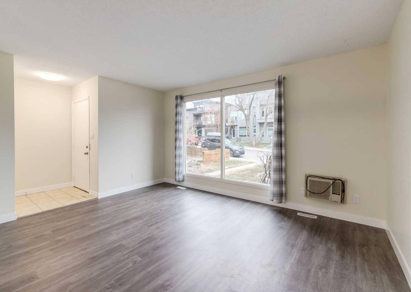 Calgary, AB T2T 1H4,1931 27 AVE SW