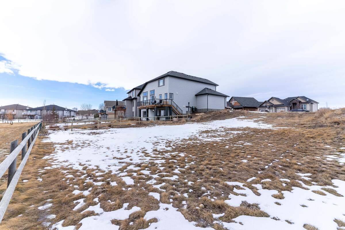 Rural Wheatland County, AB T0J 0M0,122 Speargrass CRES