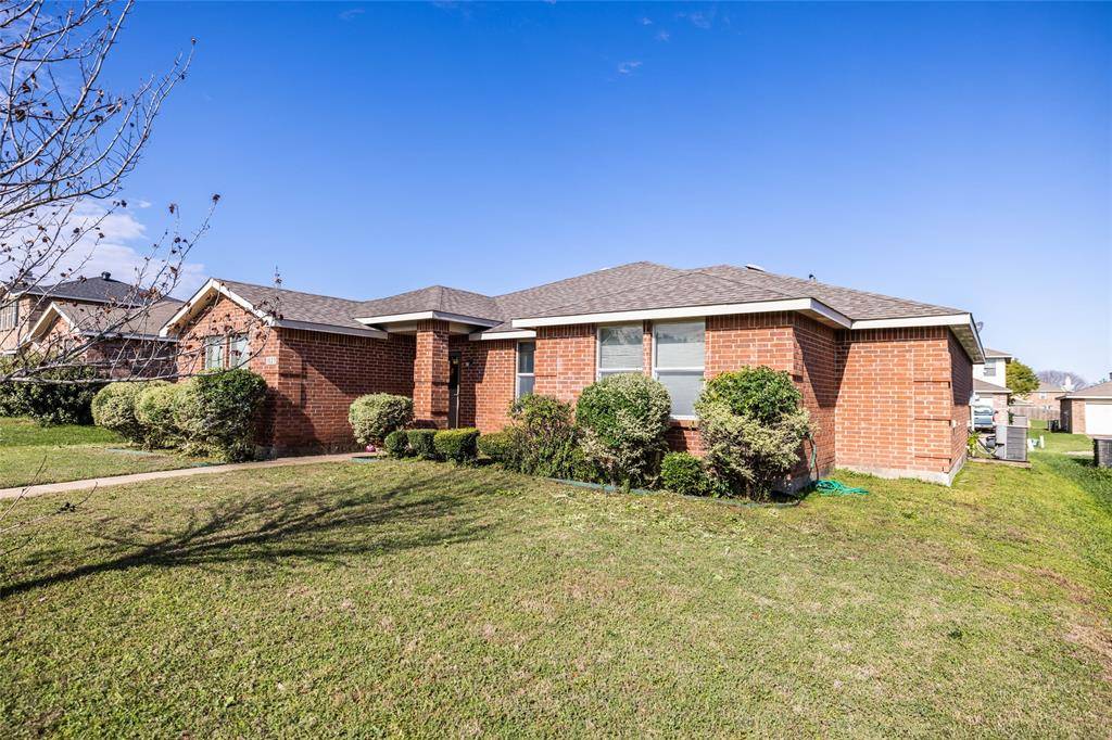 Lancaster, TX 75134,1023 Clear Stream Drive