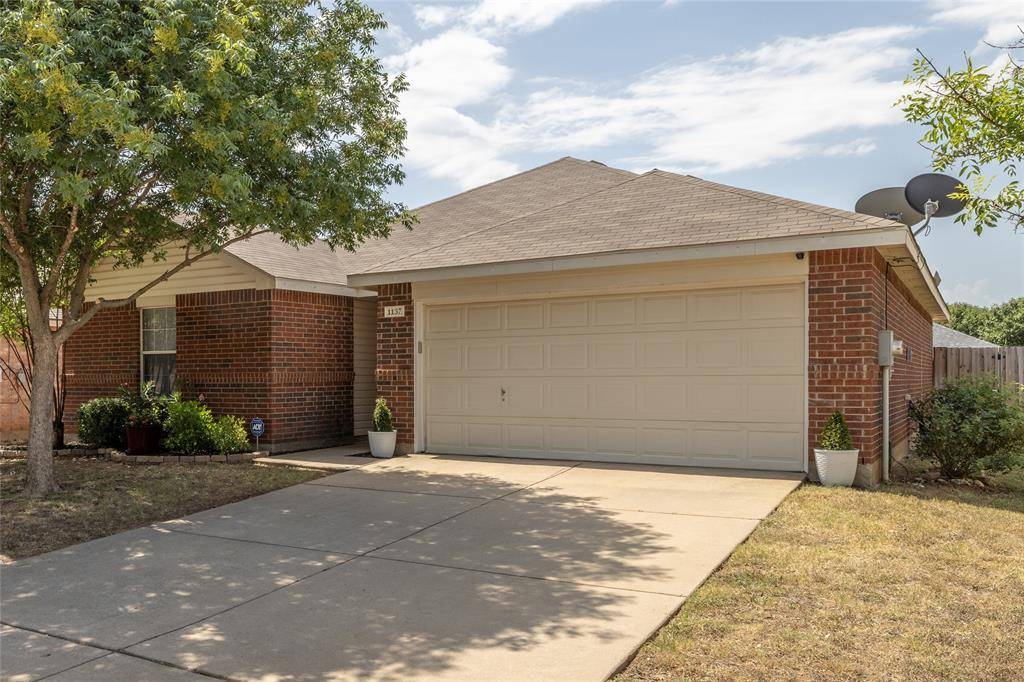 Crowley, TX 76036,1137 Cottonwood Drive