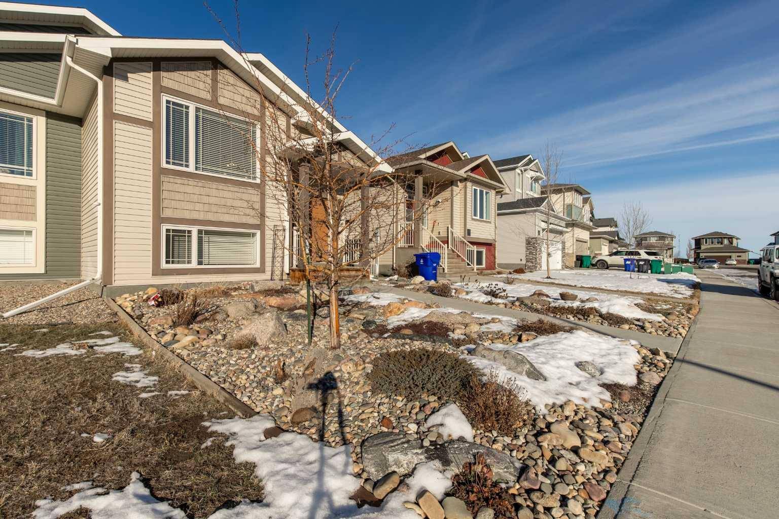 Lethbridge, AB T1J 5J3,150 Crocus TER W