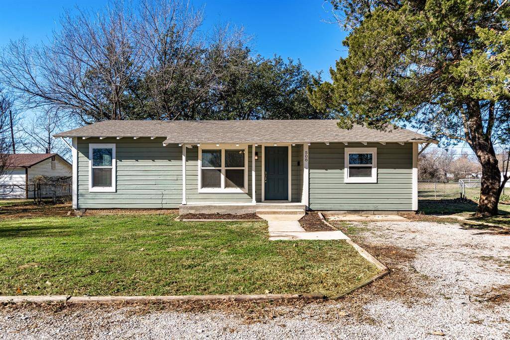 Boyd, TX 76023,508 S Hitt Street