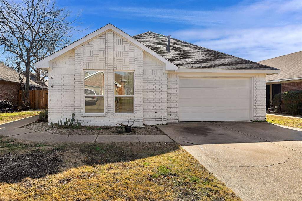 Arlington, TX 76018,614 Eagle Trace Drive