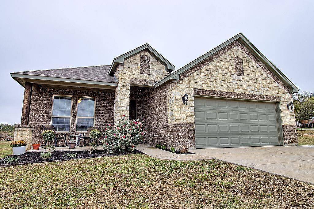 Burleson, TX 76028,2541 Emerald Forest Drive