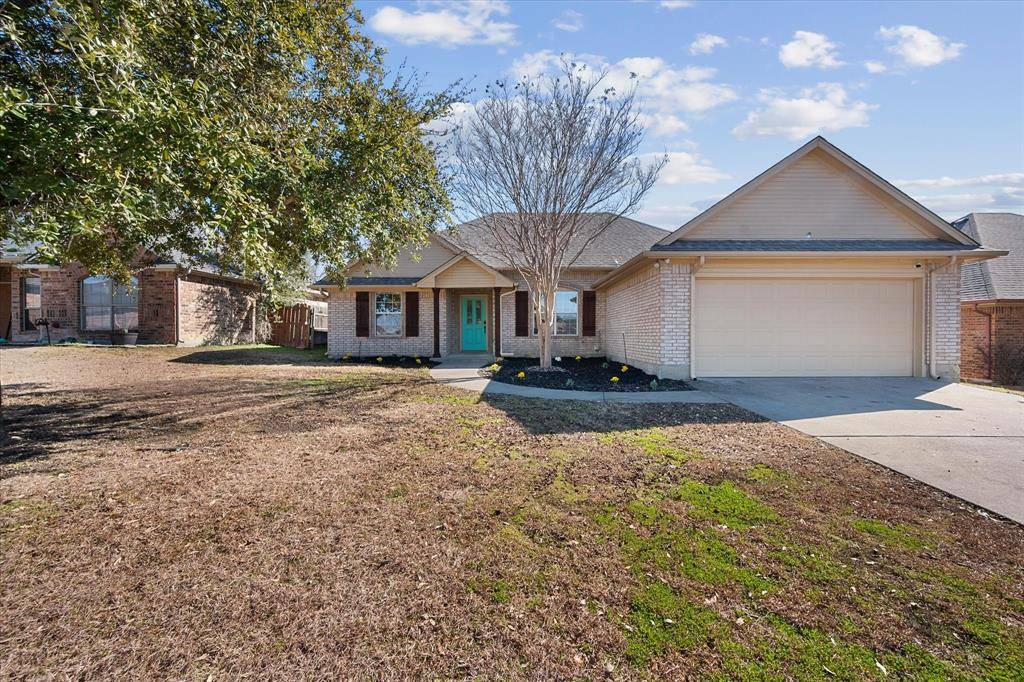 Ennis, TX 75119,815 Oakmont Drive