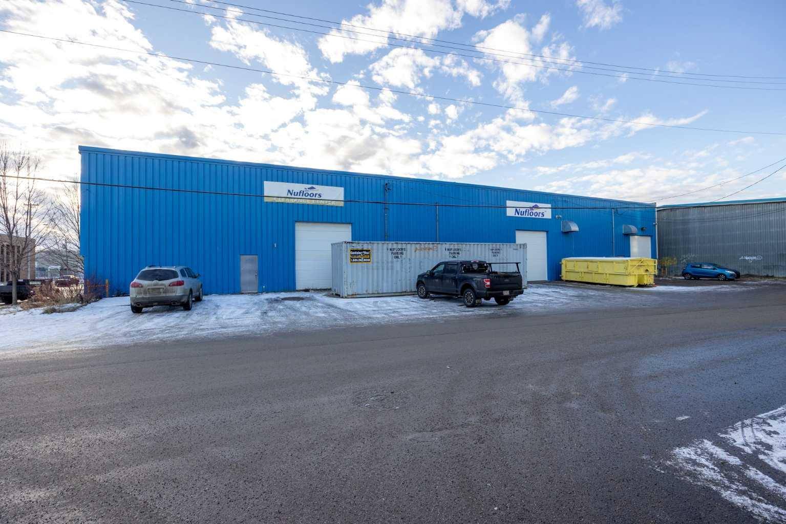 Fort Mcmurray, AB T9H1W8,8206 FRASER AVE