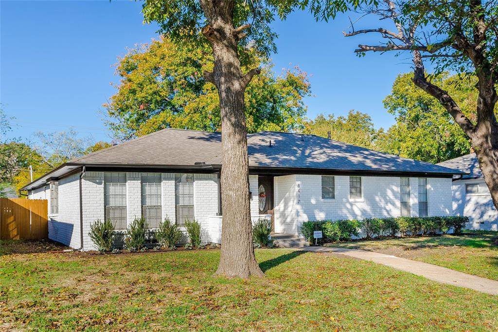 Dallas, TX 75228,8417 Capriola Lane