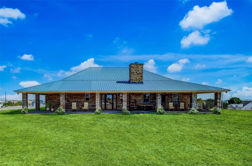 Rhome, TX 76078,177 Saddleback Road