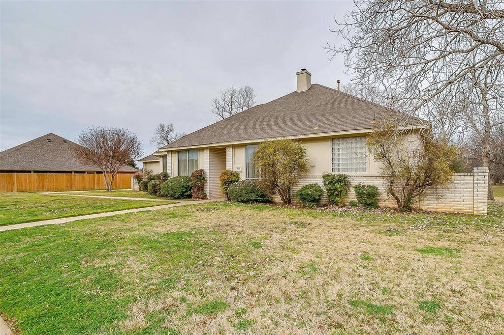 Burleson, TX 76028,515 Cardinal Ridge Road