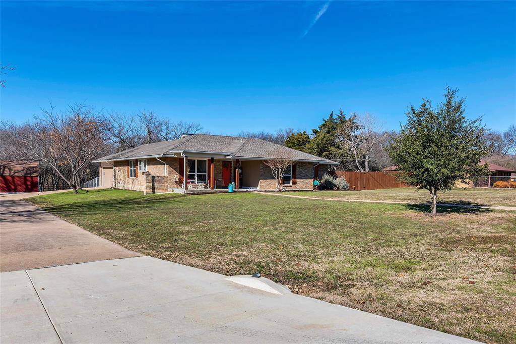 Ovilla, TX 75154,210 Willow Creek Lane