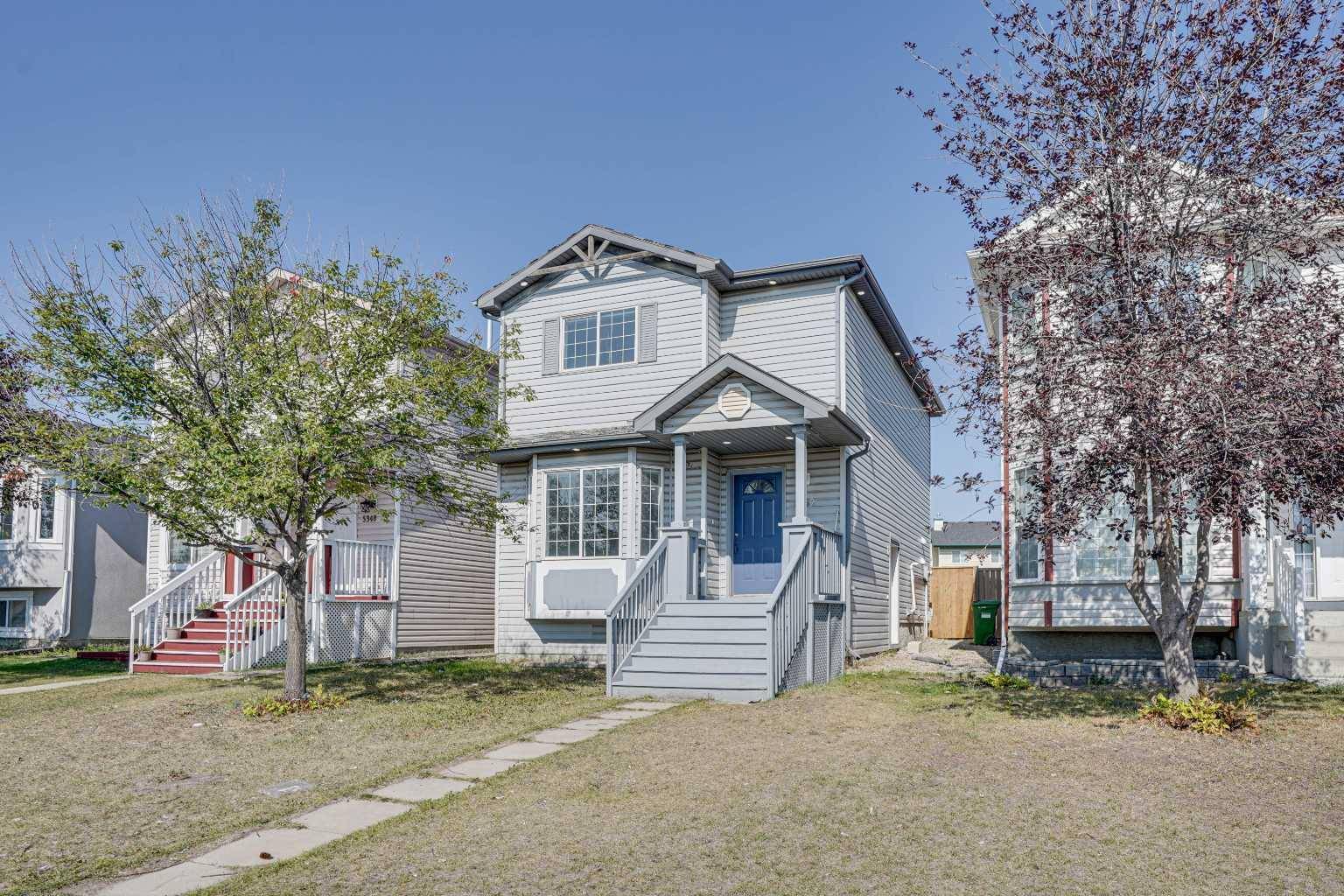 Calgary, AB T3J 3T2,5352 Martin Crossing DR