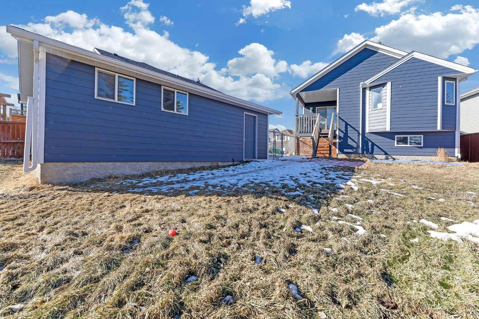 Calgary, AB T2Y 3H2,93 Somercrest CIR SW