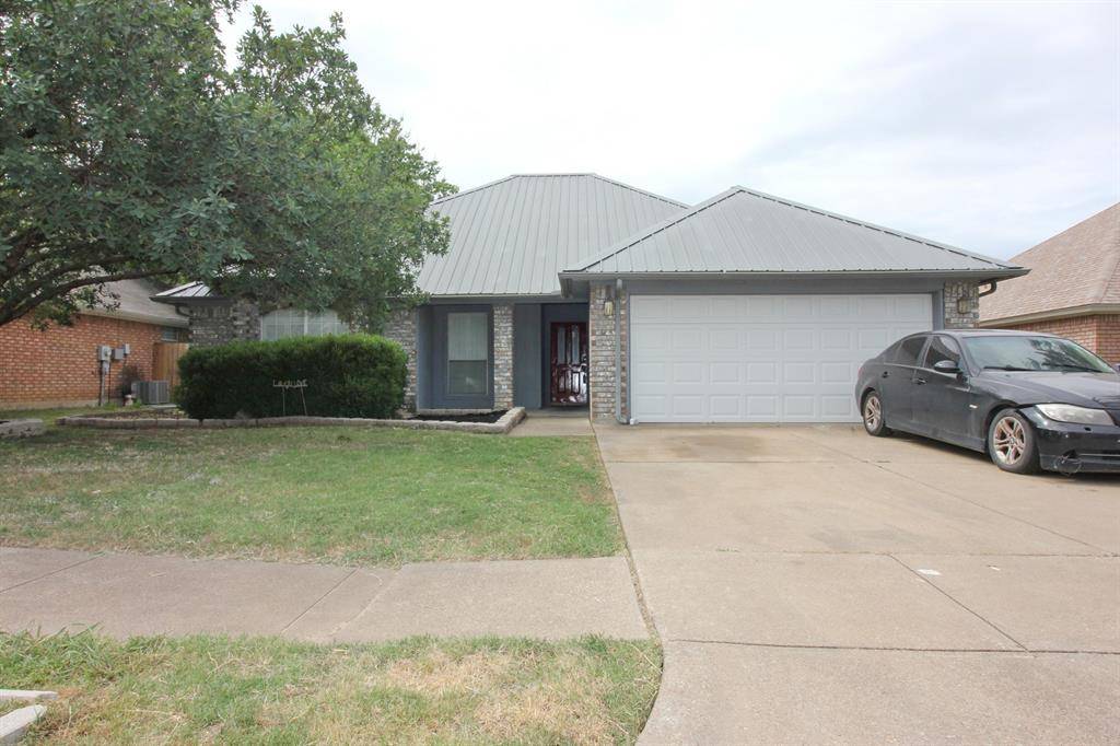 Watauga, TX 76148,5912 Hillglen Drive