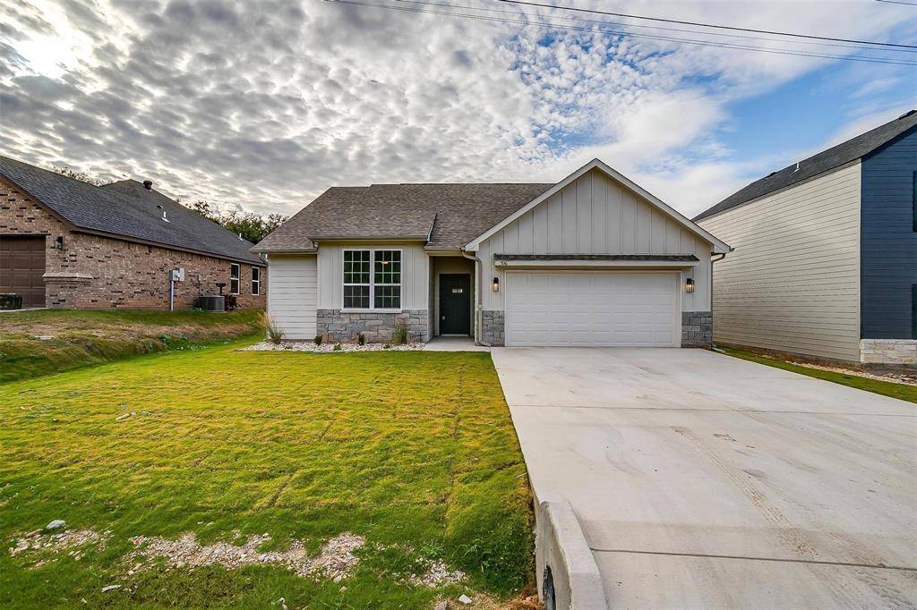 Granbury, TX 76048,5116 Stoneridge Drive