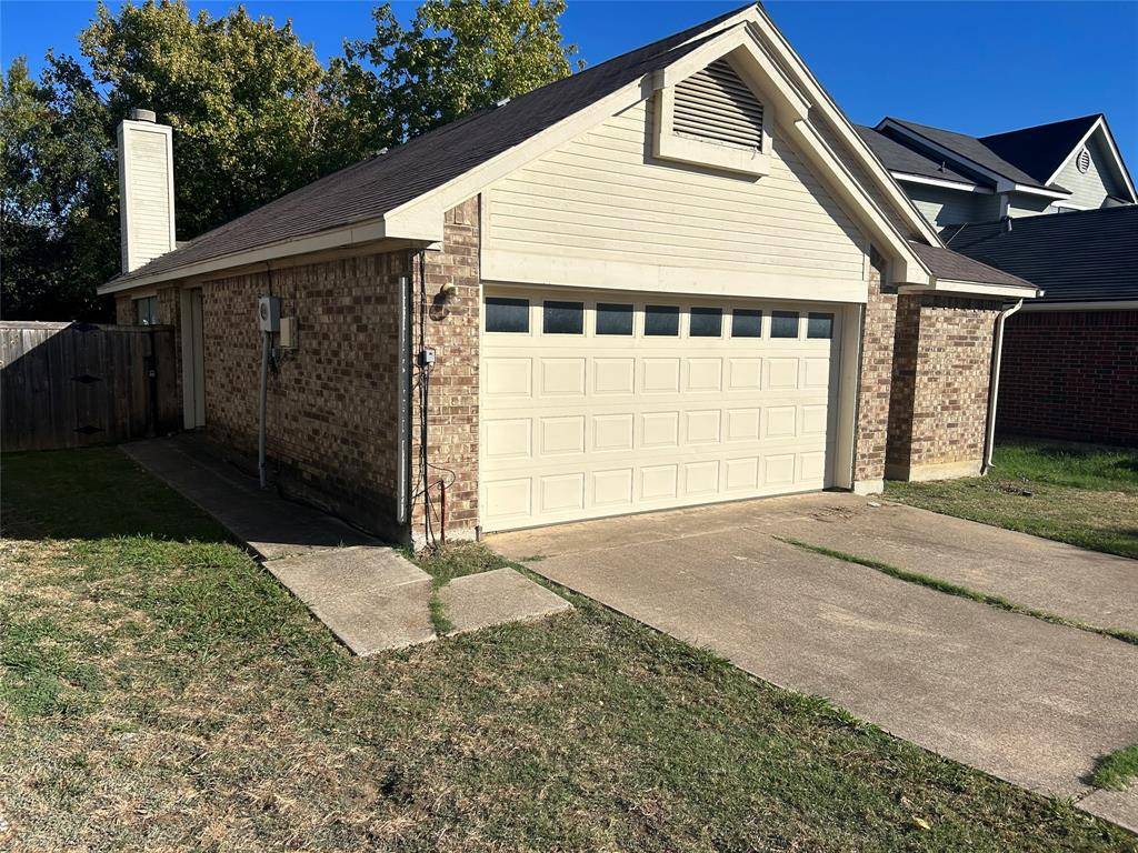 Lewisville, TX 75067,945 Sylvan Creek Drive