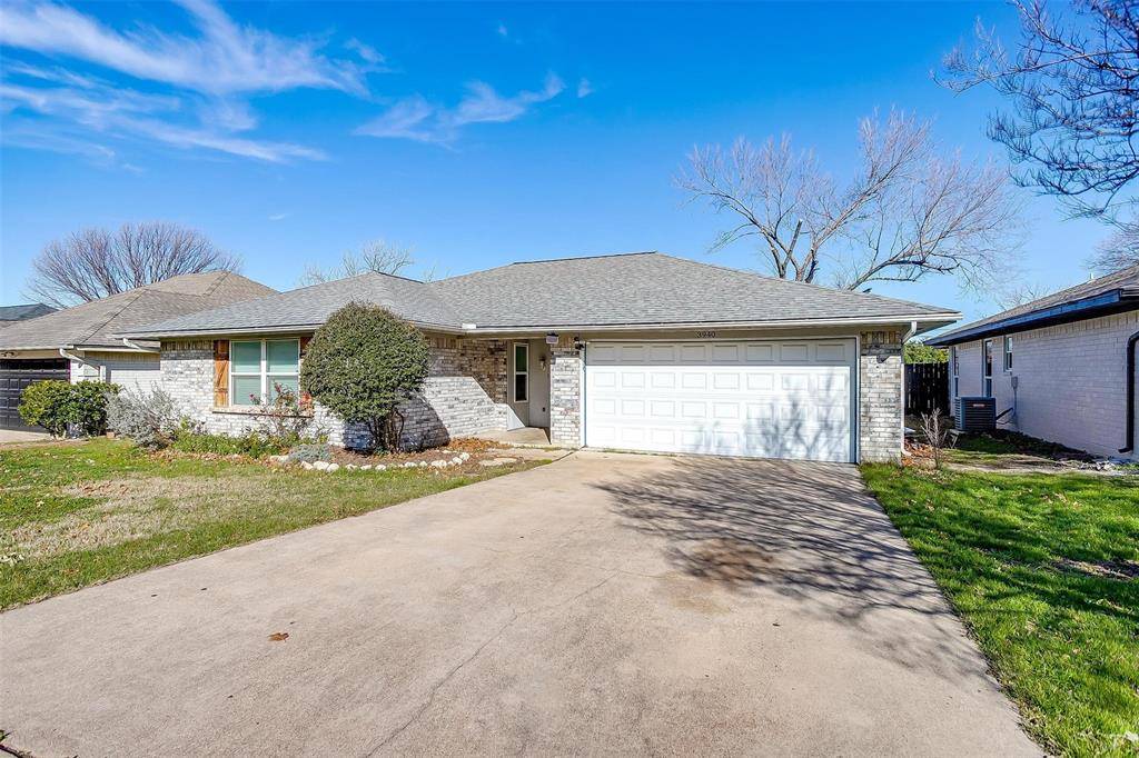 Fort Worth, TX 76133,3940 Singleleaf Lane