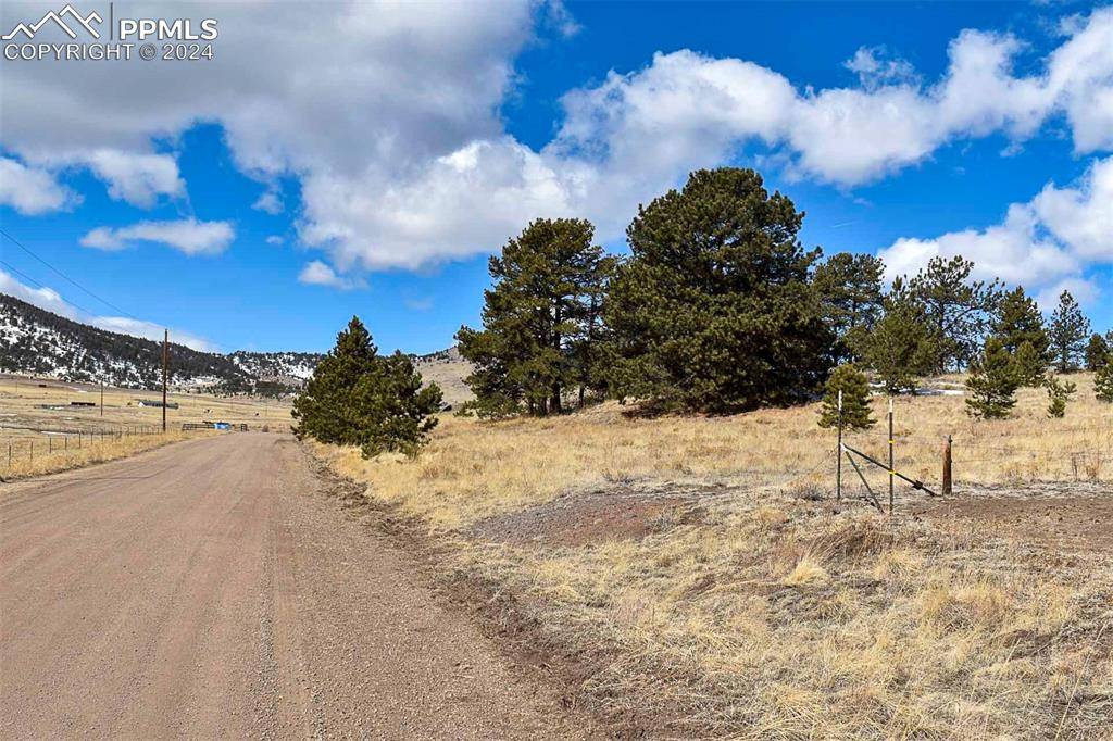 Guffey, CO 80820,597 Meadow LN