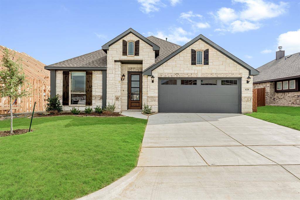 Godley, TX 76044,828 Jaguar Ridge