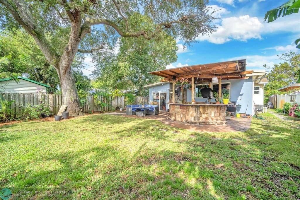 Dania Beach, FL 33004,225 SW 5th St