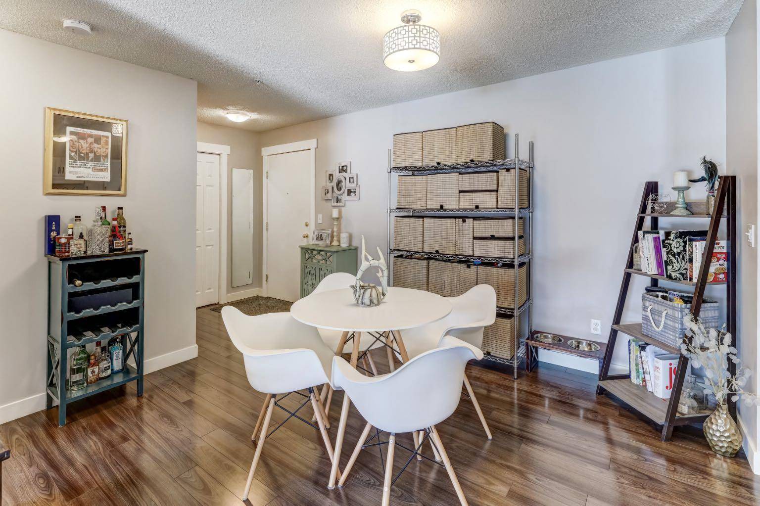 Calgary, AB T3G 5N5,3000 Citadel Meadow PT NW #114