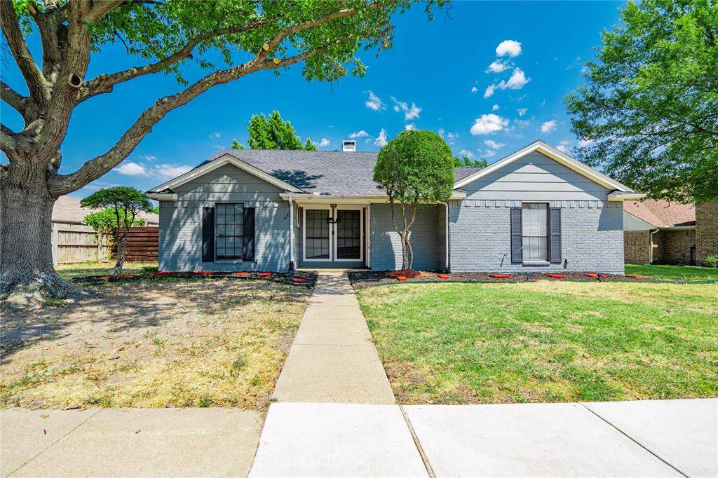 Garland, TX 75043,5318 Peninsula Way