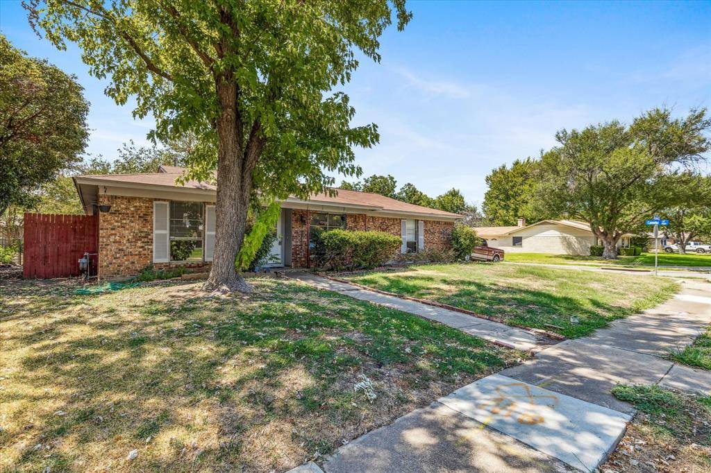 Arlington, TX 76014,1800 Galahad Lane